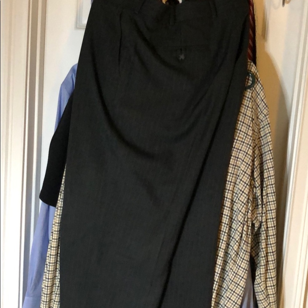 Men’s Perry Ellis 38X32. Lightly used